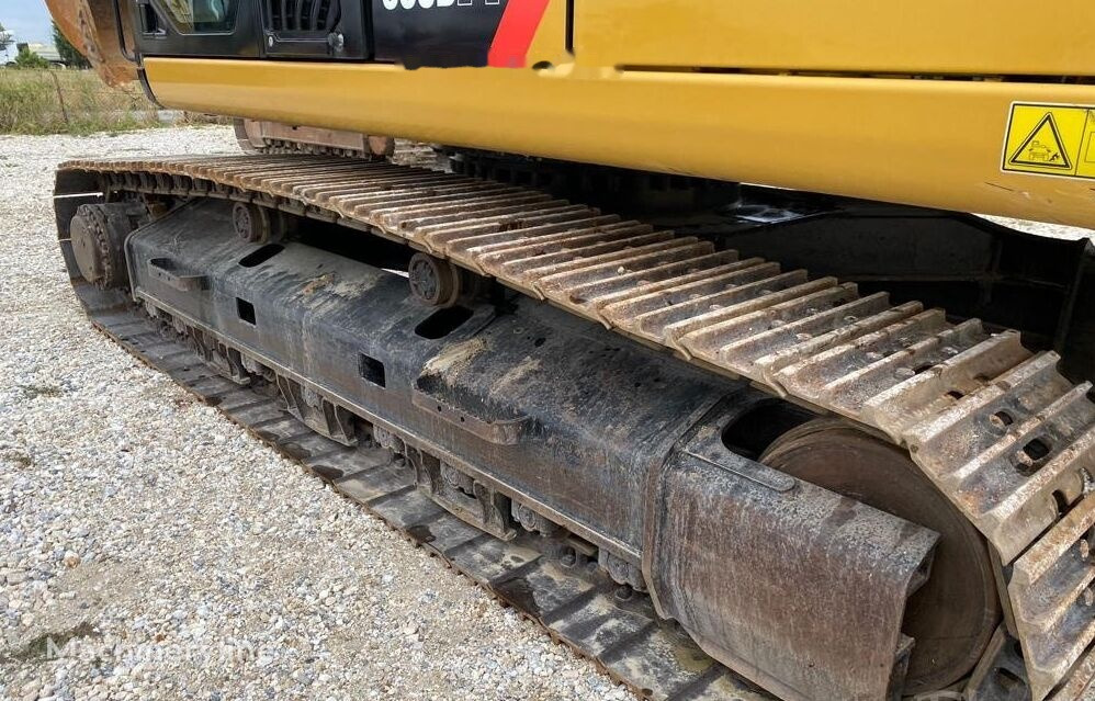Excavadora de cadenas Caterpillar 330D2L: foto 11