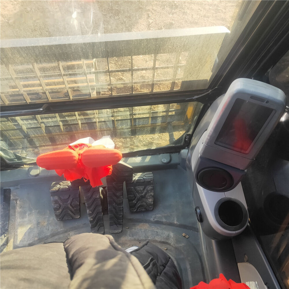 Leasing de Caterpillar 340D2 Caterpillar 340D2: foto 9