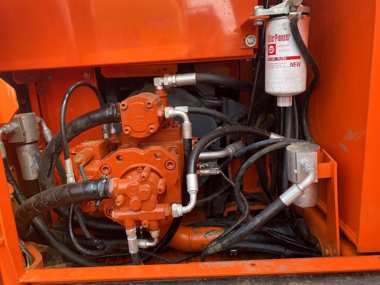 Excavadora de ruedas Doosan DX150W: foto 8