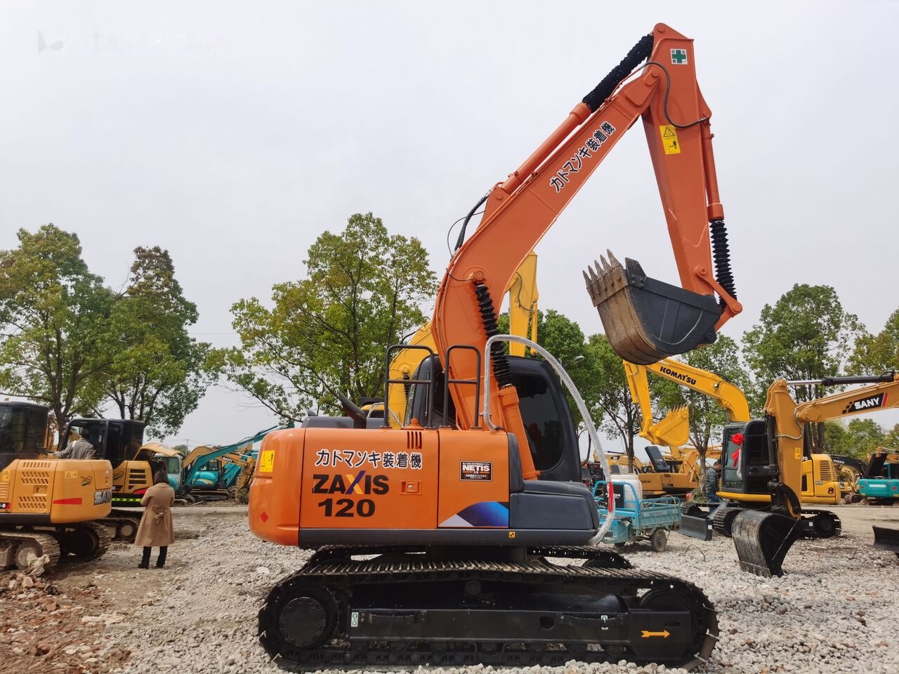 Hitachi ZX120 - Excavadora de cadenas: foto 5 Hitachi ZX120 - Excavadora de cadenas: foto 5
