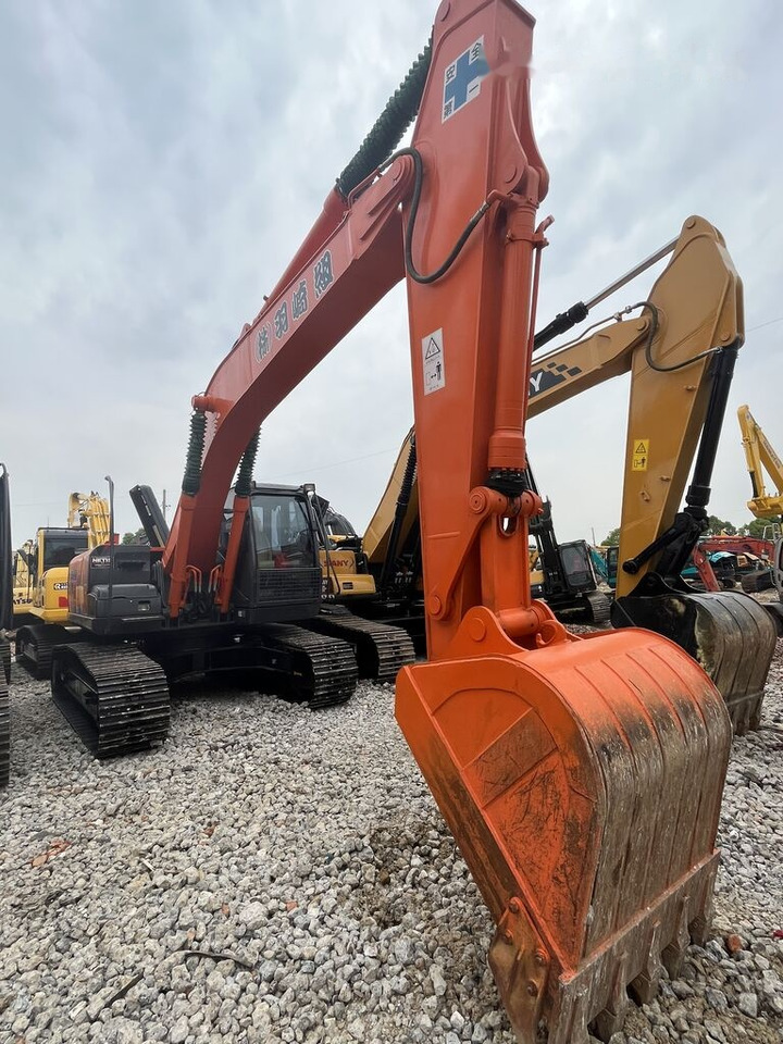 Hitachi ZX200 - Excavadora de cadenas: foto 3 Hitachi ZX200 - Excavadora de cadenas: foto 3