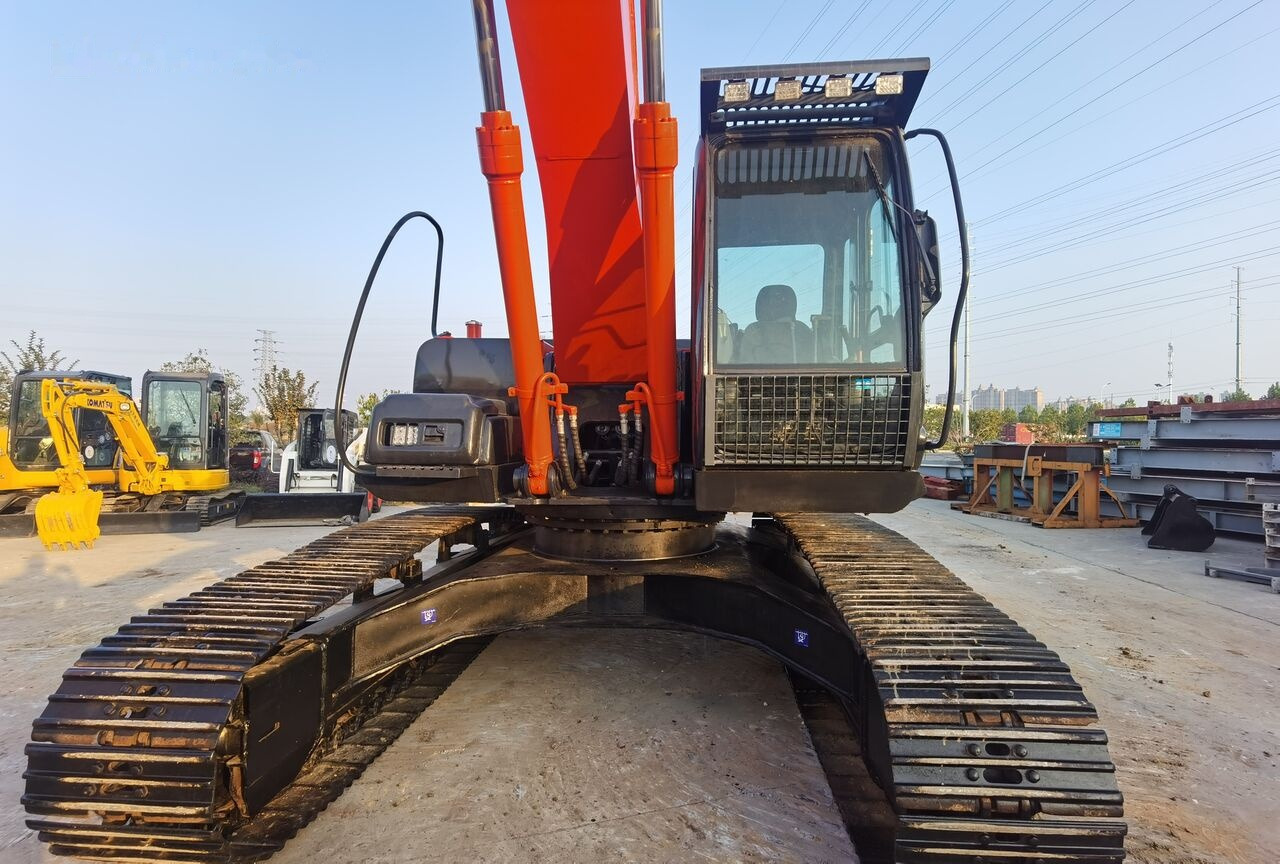 Hitachi ZX240 - Excavadora de cadenas: foto 2 Hitachi ZX240 - Excavadora de cadenas: foto 2