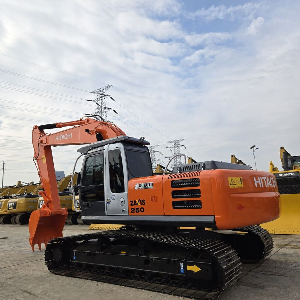 Hitachi ZX250 - Excavadora de cadenas: foto 1 Hitachi ZX250 - Excavadora de cadenas: foto 1