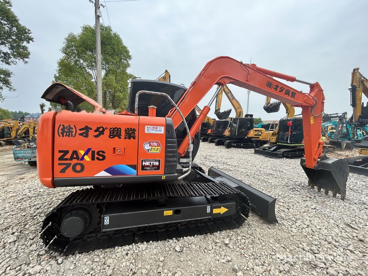 Excavadora de cadenas Hitachi ZX70: foto 9