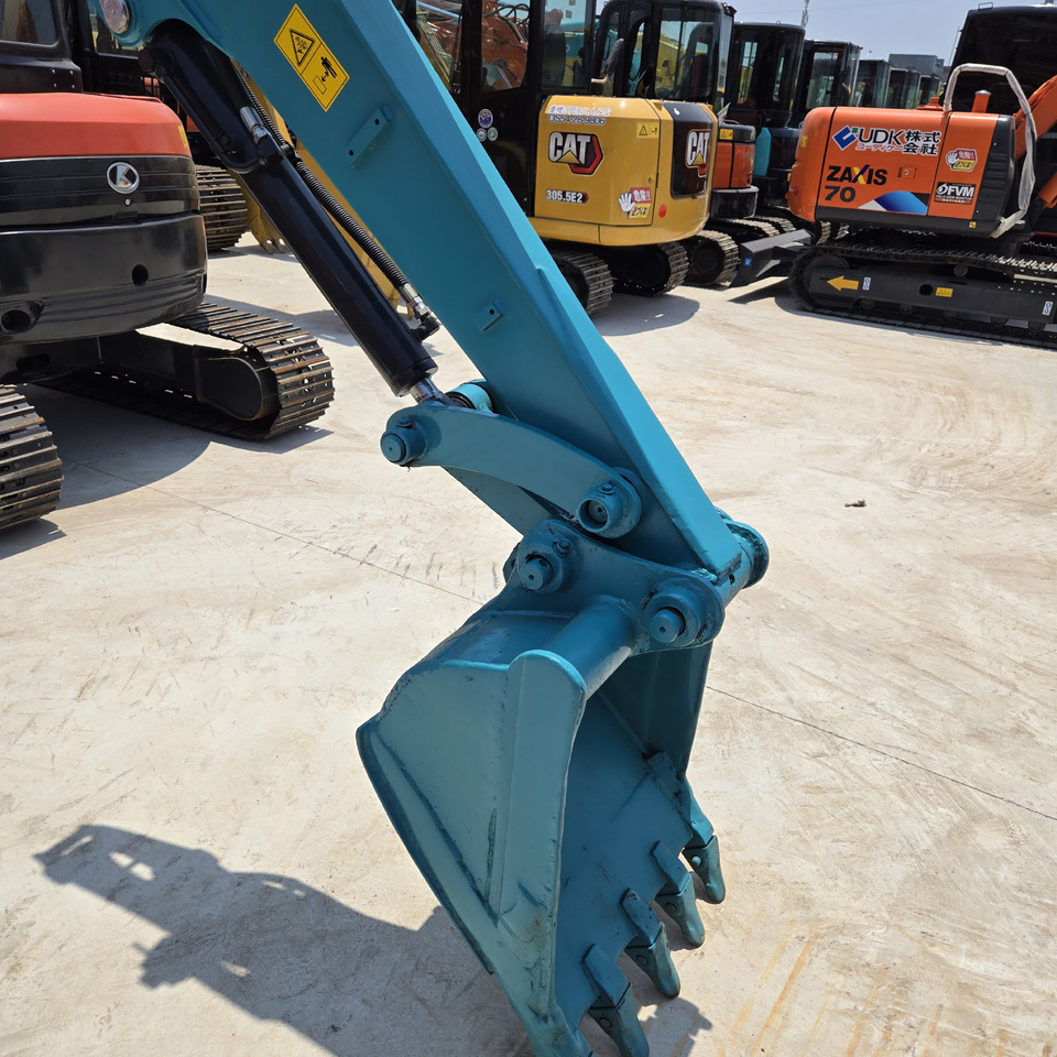 Miniexcavadora KUBOTA KX155: foto 9