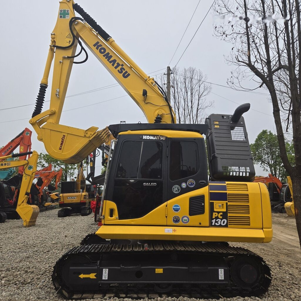 Komatsu PC130-10 - Excavadora de cadenas: foto 1 Komatsu PC130-10 - Excavadora de cadenas: foto 1