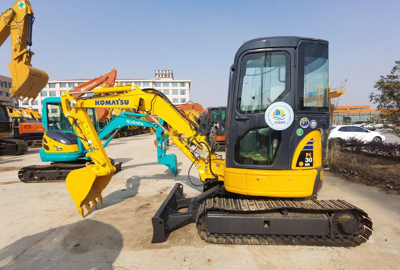 Komatsu PC30MR - Miniexcavadora: foto 2 Komatsu PC30MR - Miniexcavadora: foto 2