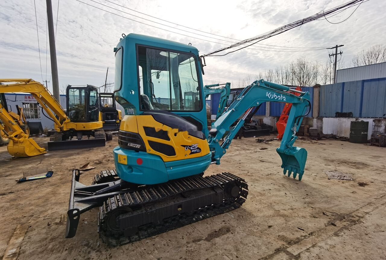Kubota U25 - Miniexcavadora: foto 1 Kubota U25 - Miniexcavadora: foto 1