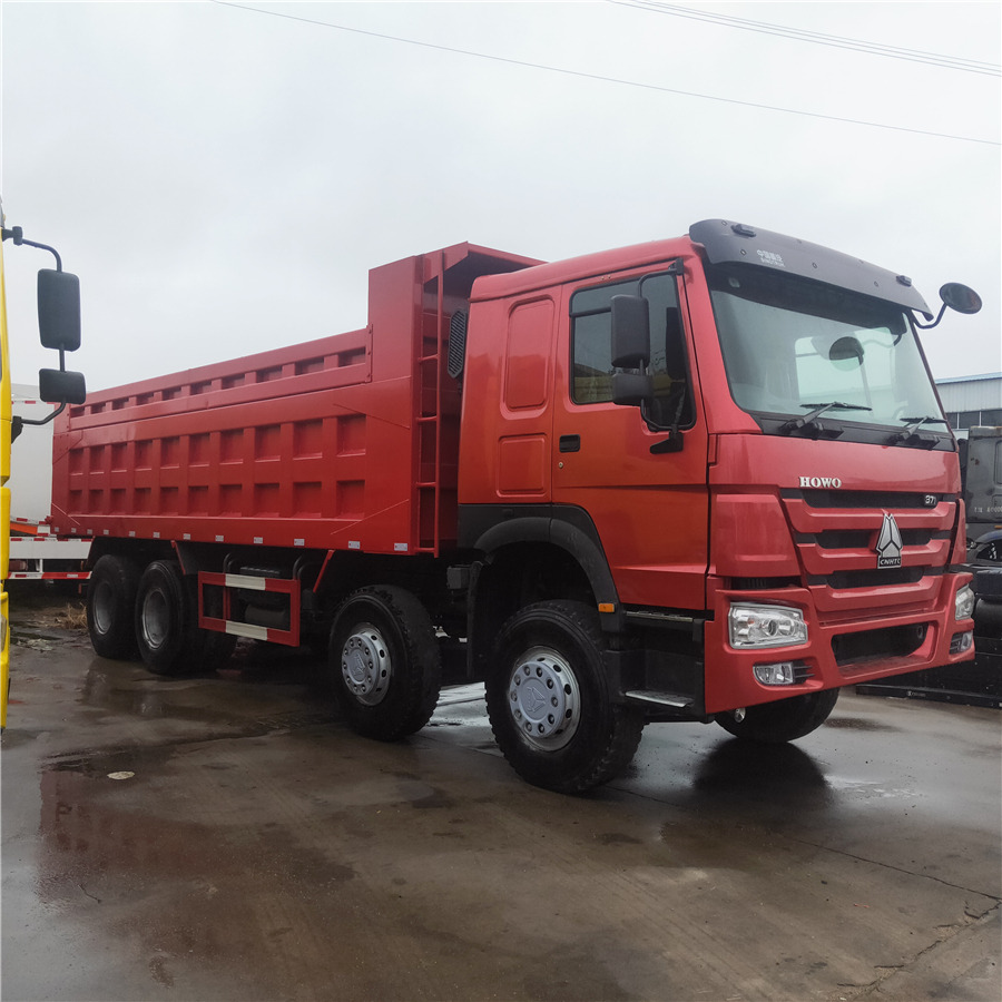 SINOTRUK HOWO - Camión volquete: foto 4 SINOTRUK HOWO - Camión volquete: foto 4