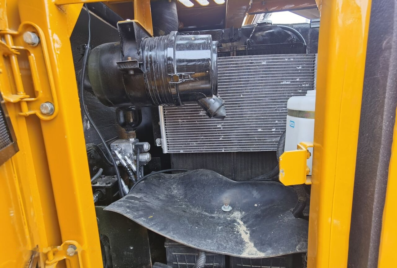 Sany SY75C - Miniexcavadora: foto 1 Sany SY75C - Miniexcavadora: foto 1