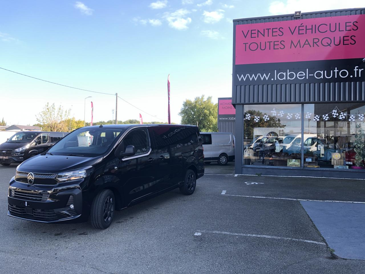 CITROEN Jumpy M 2.0 BlueHDi - 180 S&S - BV EAT8 III CABINE APPROFONDIE Cabine approfondie Fixe PHASE 2 - Furgón: foto 5 CITROEN Jumpy M 2.0 BlueHDi - 180 S&S - BV EAT8 III CABINE APPROFONDIE Cabine approfondie Fixe PHASE 2 - Furgón: foto 5