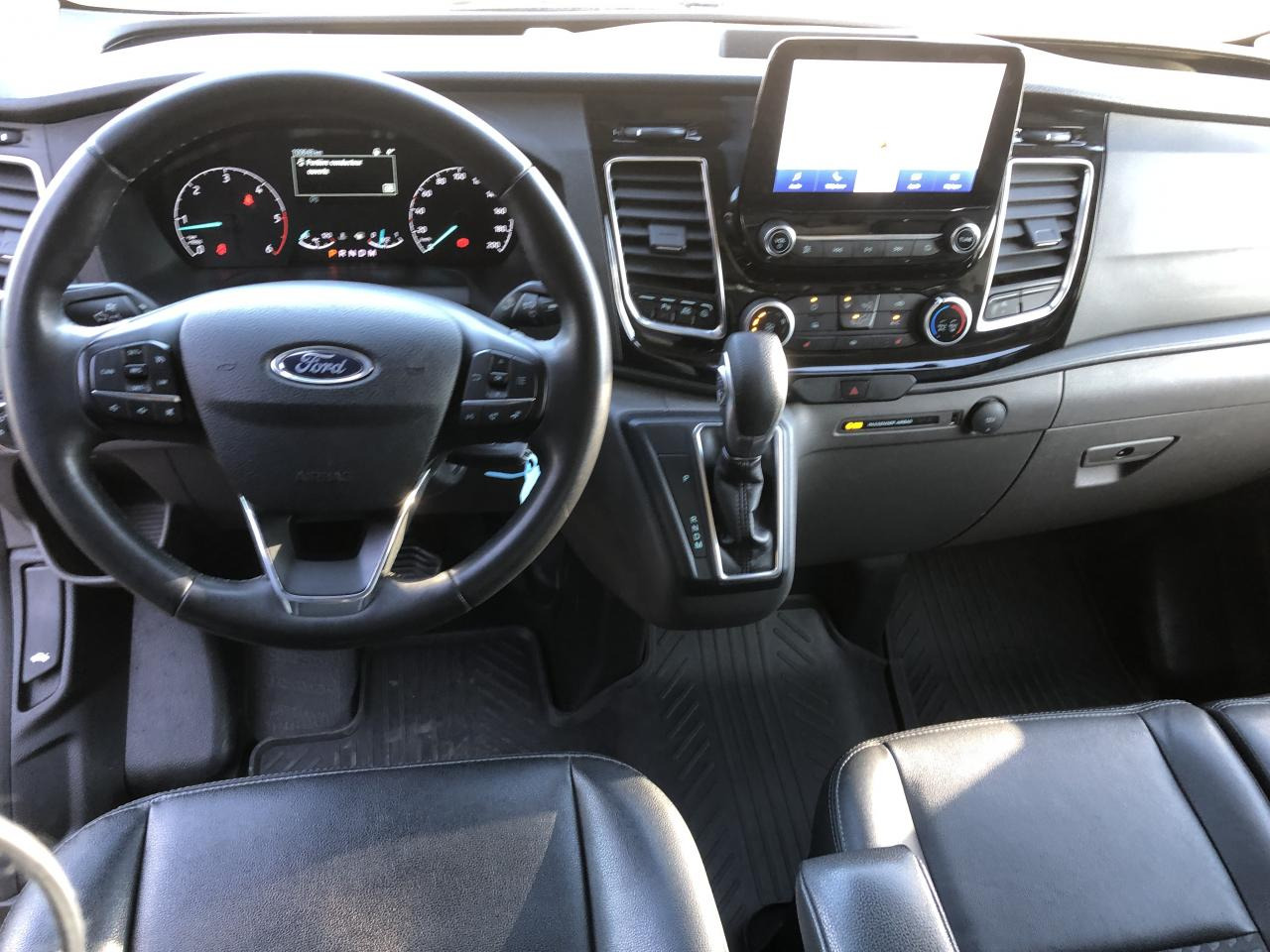 FORD Transit Custom 2.0 TDCi - 170 - BVA S&S TRANSIT CUSTOM FOURGON Fourgon 290 L1H1 Sport PHASE 2 - Furgón: foto 3 FORD Transit Custom 2.0 TDCi - 170 - BVA S&S TRANSIT CUSTOM FOURGON Fourgon 290 L1H1 Sport PHASE 2 - Furgón: foto 3