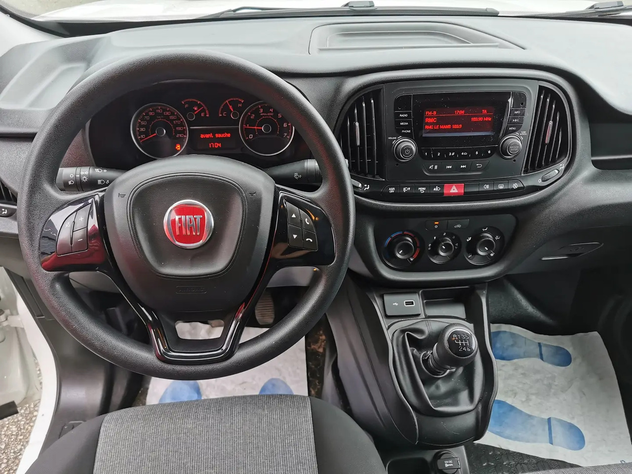 Fiat Doblo Cargo 1.3 MULTIJET 95CH PACK PRO NAV E6D - Furgoneta pequeña: foto 4 Fiat Doblo Cargo 1.3 MULTIJET 95CH PACK PRO NAV E6D - Furgoneta pequeña: foto 4