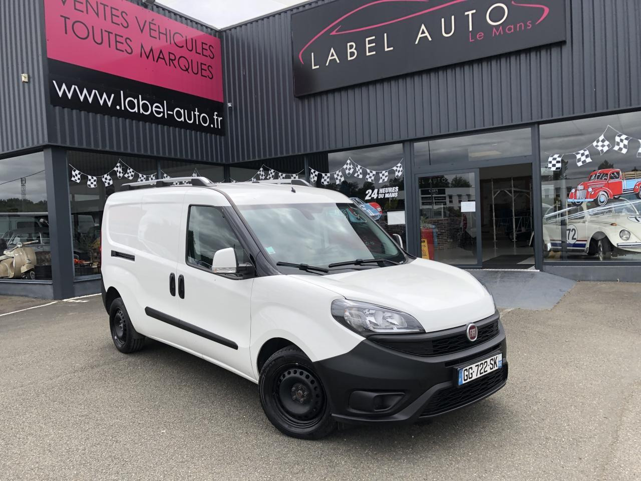 Fiat Doblo Cargo MAXI 1.6 MULTIJET 105CH 1005KG BUSINESS - Furgón: foto 1 Fiat Doblo Cargo MAXI 1.6 MULTIJET 105CH 1005KG BUSINESS - Furgón: foto 1