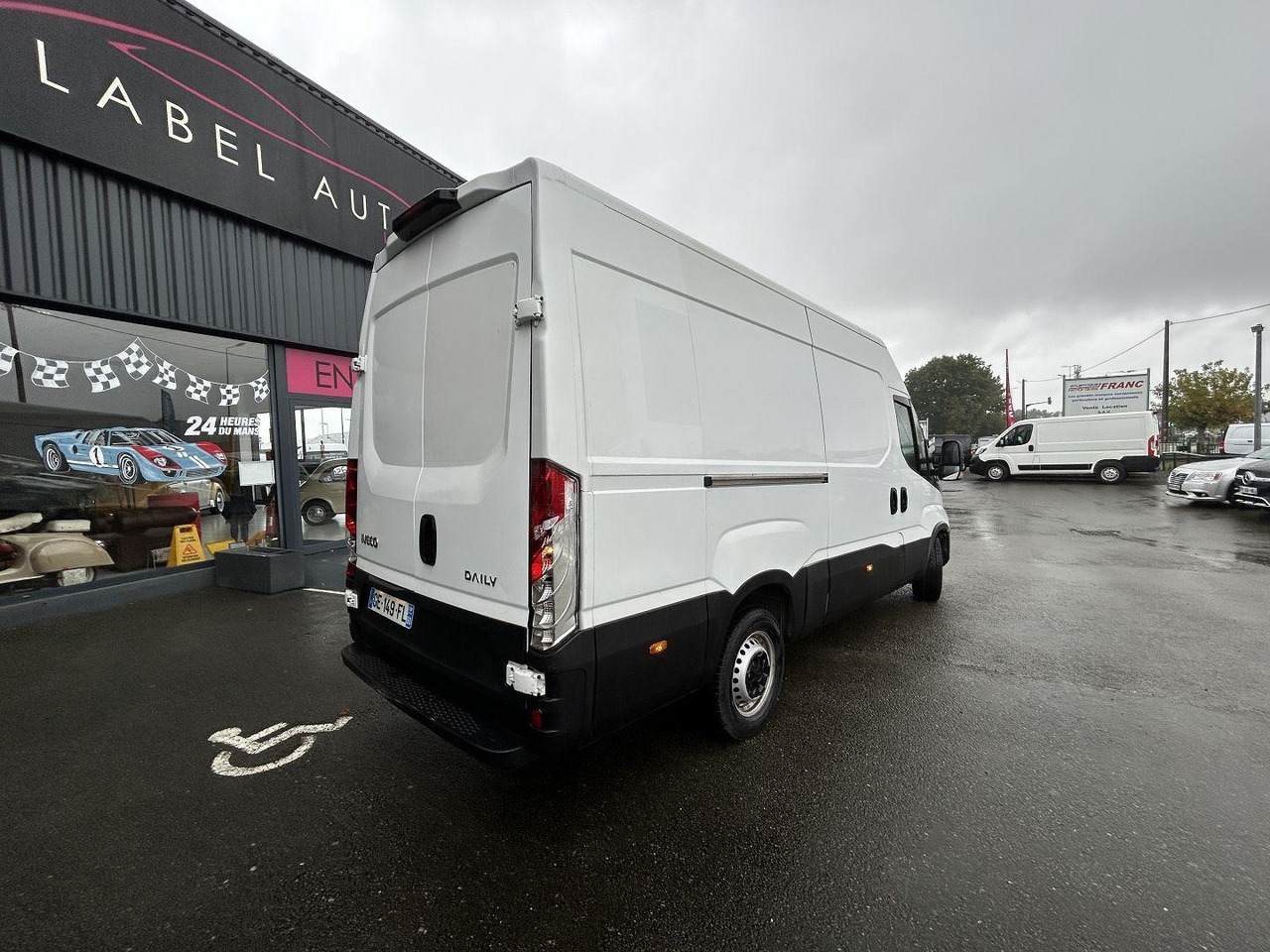 Iveco Daily 35S14 V12 - Furgón: foto 5 Iveco Daily 35S14 V12 - Furgón: foto 5