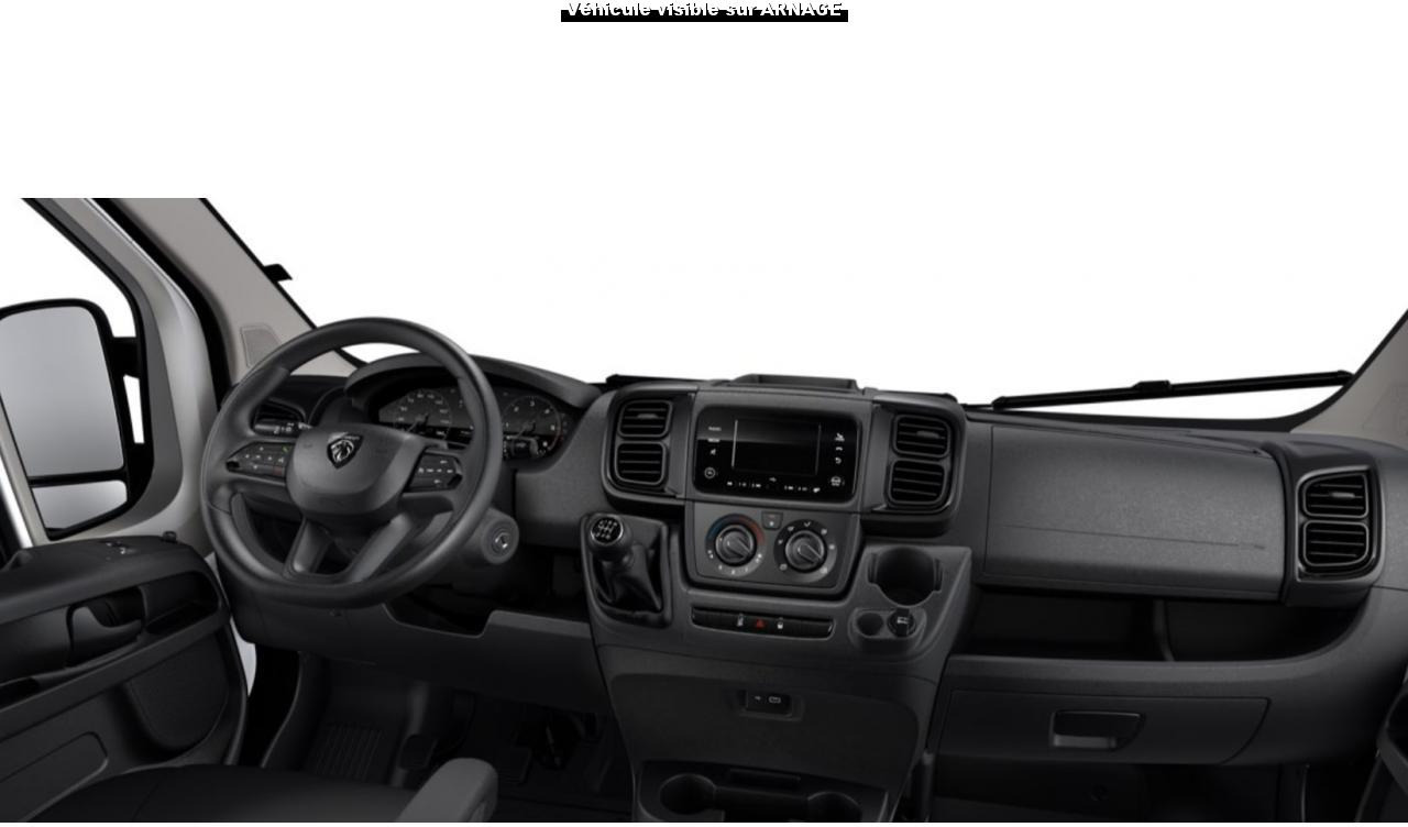 PEUGEOT Boxer 3.5t L2H2 2.2 HDi S&S - 140 III FOURGON TOLE Fourgon Tolé 335 L2H2 PHASE 3 - Furgón: foto 5 PEUGEOT Boxer 3.5t L2H2 2.2 HDi S&S - 140 III FOURGON TOLE Fourgon Tolé 335 L2H2 PHASE 3 - Furgón: foto 5