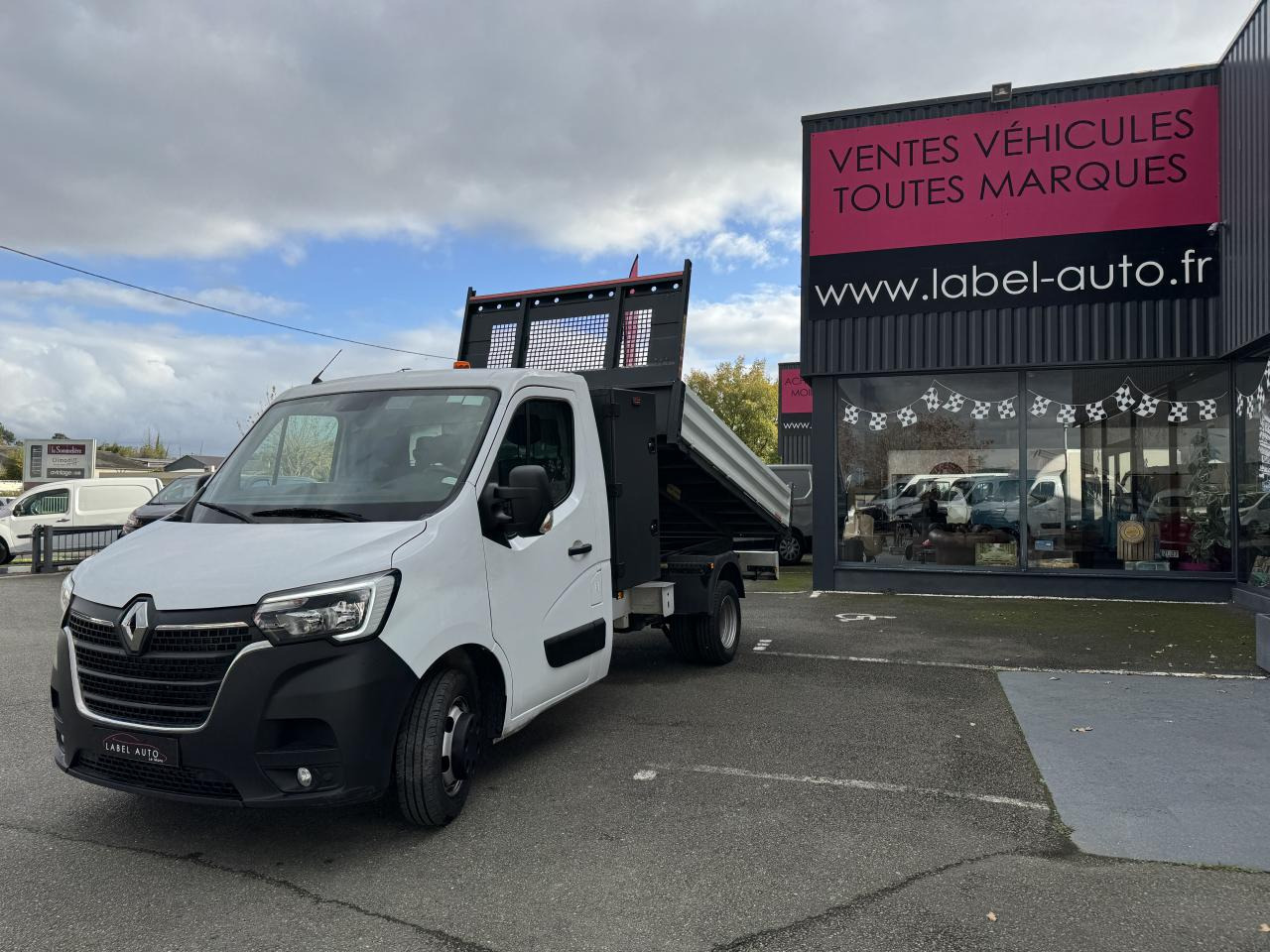 Furgoneta basculante RENAULT MASTER 3T5 BENNE COFFRE RJ 2.3 DCI 145CH PROPULSION: foto 7 Furgoneta basculante RENAULT MASTER 3T5 BENNE COFFRE RJ 2.3 DCI 145CH PROPULSION: foto 7