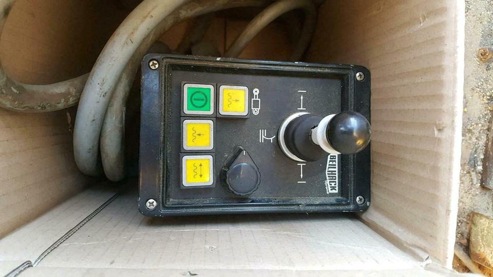 Elektrohydraulik Scheepflug Beilhack Schmidt Schneeschild Unimog - Sistema eléctrico para Vehículo municipal: foto 3 Elektrohydraulik Scheepflug Beilhack Schmidt Schneeschild Unimog - Sistema eléctrico para Vehículo municipal: foto 3