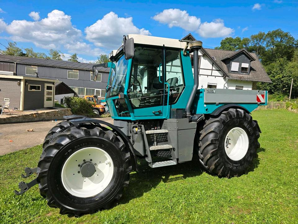 Fendt Xylon 524 Ez. 2003 50kmh 7900 Stunden Traktor Schlepper 522 520 - Tractor zancudo: foto 4 Fendt Xylon 524 Ez. 2003 50kmh 7900 Stunden Traktor Schlepper 522 520 - Tractor zancudo: foto 4