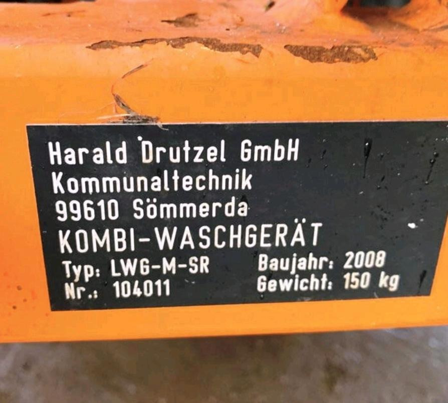 Leitpfostenwaschgerät Drutzel LWG-M-SR Leitpfostenwaschmaschine Schmidt Passend für Multicar Unimog - Barredora cucharón: foto 3 Leitpfostenwaschgerät Drutzel LWG-M-SR Leitpfostenwaschmaschine Schmidt Passend für Multicar Unimog - Barredora cucharón: foto 3