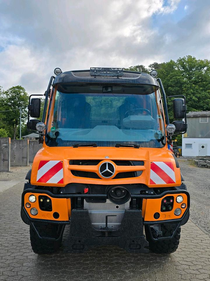Neuwertiger Unimog U530 7800km EAS Easy-Drive Mercedes-Benz U 530 UGN UGE 405 527 535 435 430 Kipper - Máquina quitanieve: foto 3 Neuwertiger Unimog U530 7800km EAS Easy-Drive Mercedes-Benz U 530 UGN UGE 405 527 535 435 430 Kipper - Máquina quitanieve: foto 3