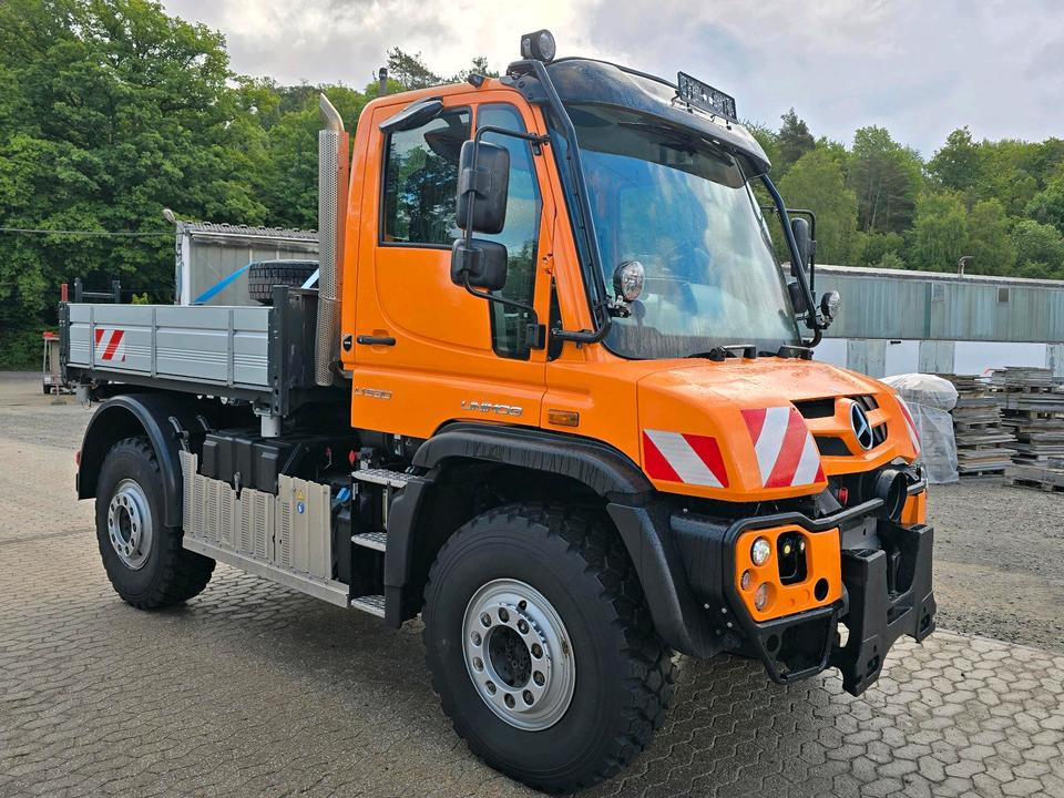 Neuwertiger Unimog U530 7800km EAS Easy-Drive Mercedes-Benz U 530 UGN UGE 405 527 535 435 430 Kipper - Máquina quitanieve: foto 2 Neuwertiger Unimog U530 7800km EAS Easy-Drive Mercedes-Benz U 530 UGN UGE 405 527 535 435 430 Kipper - Máquina quitanieve: foto 2