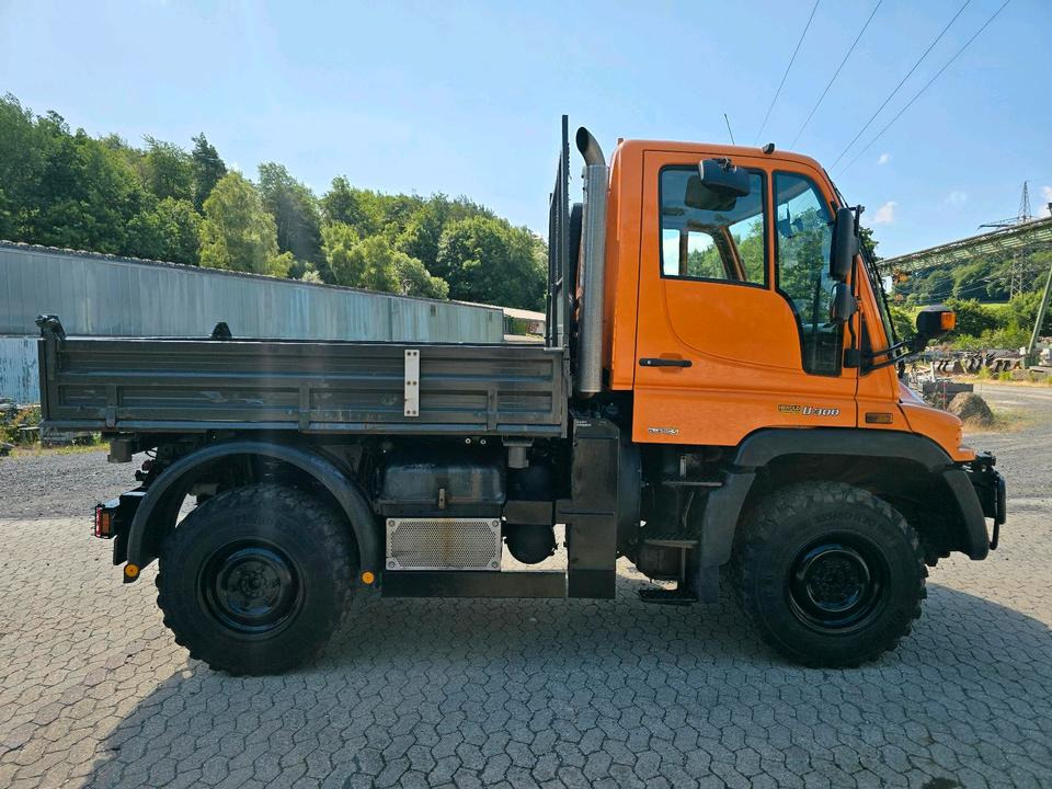 Unimog 405/10 U300 Bluetec 5 Mercedes-Benz U 300 290 400 500 UGE UGN Jotha Absetzkipper Absetzer - Máquina quitanieve: foto 3 Unimog 405/10 U300 Bluetec 5 Mercedes-Benz U 300 290 400 500 UGE UGN Jotha Absetzkipper Absetzer - Máquina quitanieve: foto 3