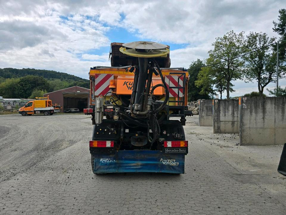 Unimog U400 2013 405/10 405/12 NKS-Z-UGN-43K Bluetec 5 Mercedes-Benz UGE UGN Mulag MKM700 Mähausleger Böschungsmäher Böschungsmulcher Küpper-Weisser IMS Salzstreuer - Máquina quitanieve: foto 5 Unimog U400 2013 405/10 405/12 NKS-Z-UGN-43K Bluetec 5 Mercedes-Benz UGE UGN Mulag MKM700 Mähausleger Böschungsmäher Böschungsmulcher Küpper-Weisser IMS Salzstreuer - Máquina quitanieve: foto 5