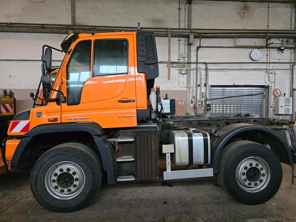 Unimog U423 EAS NKS-Z-UGE-43 Mercedes-Benz 405/10 405/12 UGE Mercedes-Benz U 318 323 327 423 427 429 430 EasyDrive Variopilot - Camión chasis, Vehículo municipal: foto 4 Unimog U423 EAS NKS-Z-UGE-43 Mercedes-Benz 405/10 405/12 UGE Mercedes-Benz U 318 323 327 423 427 429 430 EasyDrive Variopilot - Camión chasis, Vehículo municipal: foto 4
