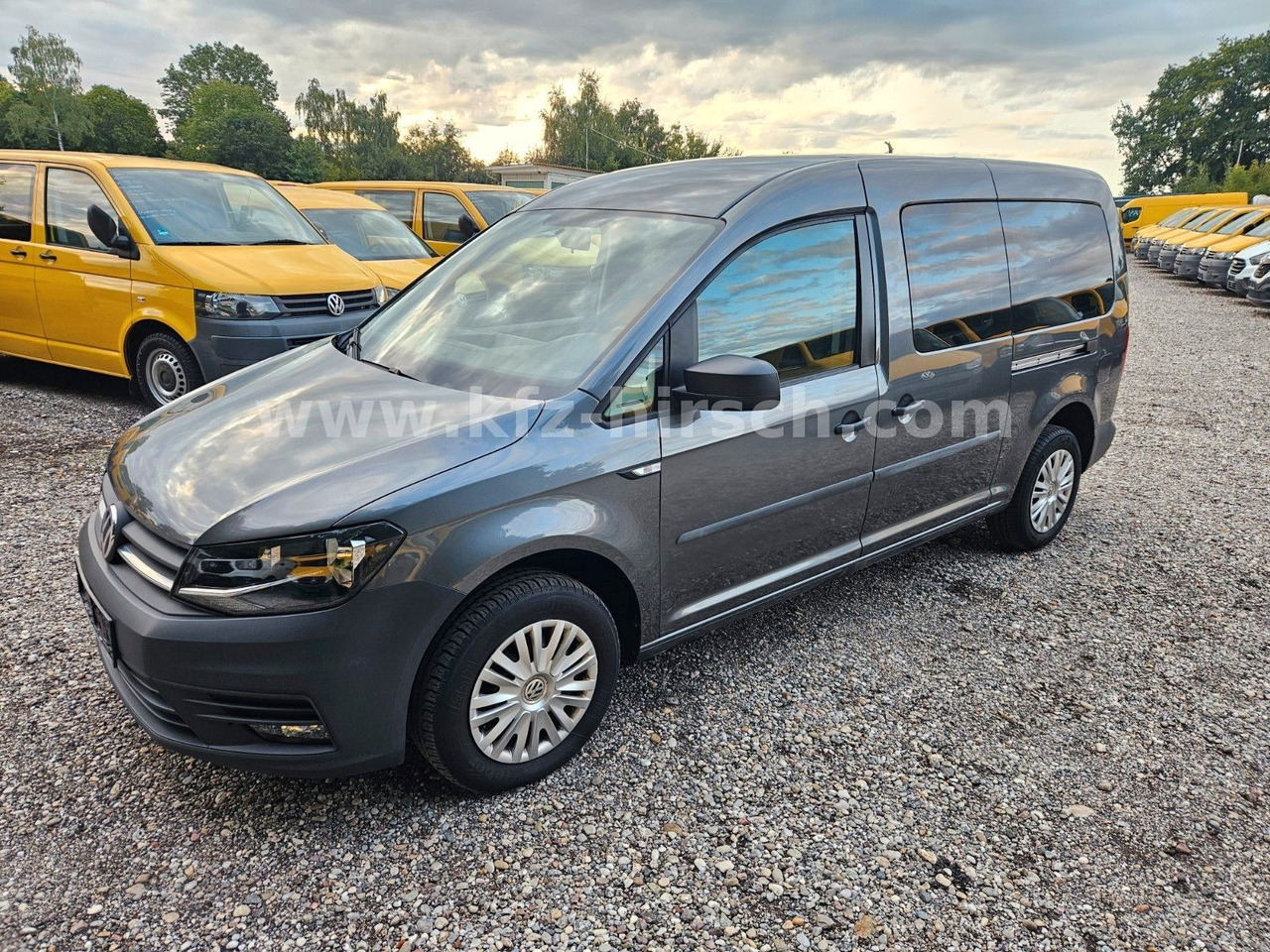 Volkswagen Caddy Maxi Conceptline|Temp|Sitzhzg|NAVI|2xS-Tür - Coche familiar: foto 5 Volkswagen Caddy Maxi Conceptline|Temp|Sitzhzg|NAVI|2xS-Tür - Coche familiar: foto 5
