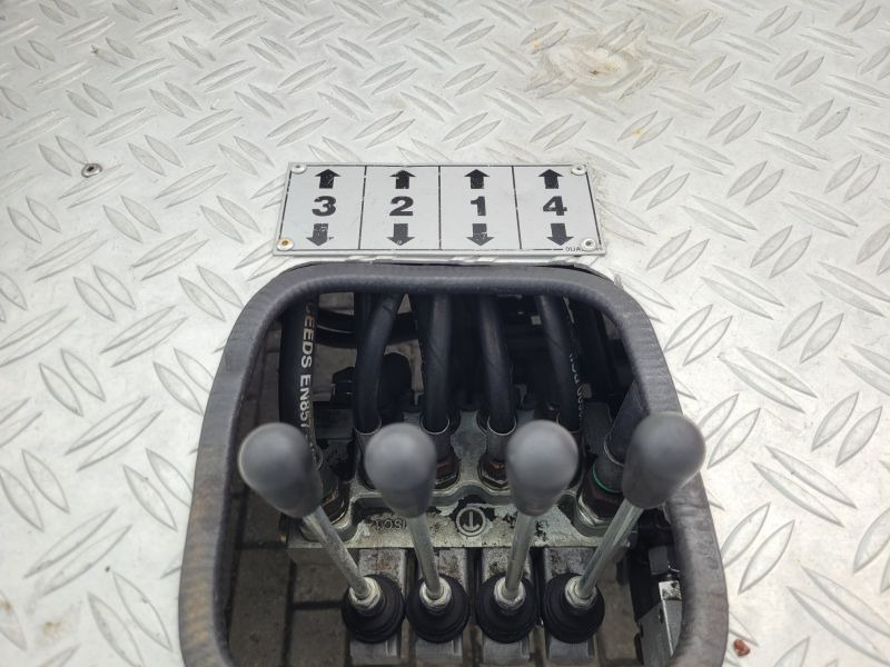 Camión con plataforma elevadora Iveco Daily 35S11 podnośnik koszowy 20 m Multitel MX200 bucket truck boom lift: foto 14 Camión con plataforma elevadora Iveco Daily 35S11 podnośnik koszowy 20 m Multitel MX200 bucket truck boom lift: foto 14