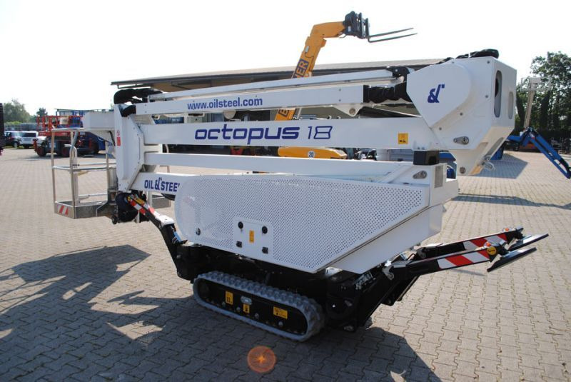 Oil&Steel Octopus 18 nowy podnośnik koszowy na gąsieniach 18 m - Plataforma araña: foto 5 Oil&Steel Octopus 18 nowy podnośnik koszowy na gąsieniach 18 m - Plataforma araña: foto 5