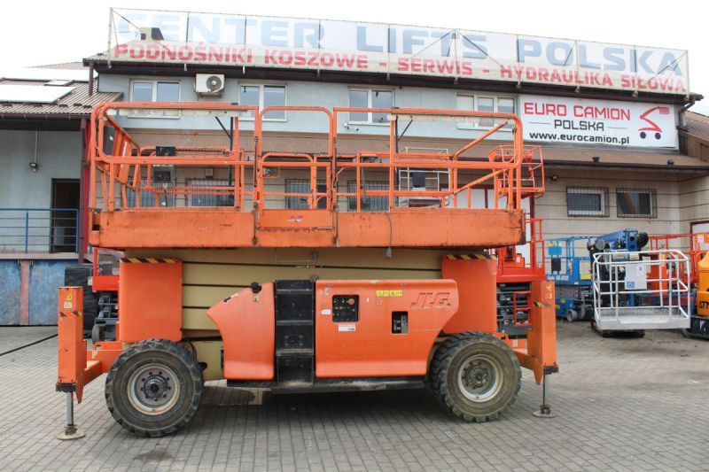 Podnośnik nożycowy 4x4 terenowy 15 m JLG 4394 RT - Plataforma de tijeras: foto 5 Podnośnik nożycowy 4x4 terenowy 15 m JLG 4394 RT - Plataforma de tijeras: foto 5