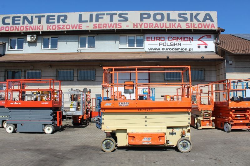 Podnośnik nożycowy elektryczny 12 m JLG 3246 ES - Plataforma de tijeras: foto 5 Podnośnik nożycowy elektryczny 12 m JLG 3246 ES - Plataforma de tijeras: foto 5