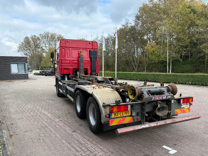 DAF XF 105 . 410 / 6X2 / MULTILIFT XR 26S61 / APK - TUV OKTOBER 2025 / EURO 5 / AUTOMAAT / - Camión multibasculante: foto 3 DAF XF 105 . 410 / 6X2 / MULTILIFT XR 26S61 / APK - TUV OKTOBER 2025 / EURO 5 / AUTOMAAT / - Camión multibasculante: foto 3