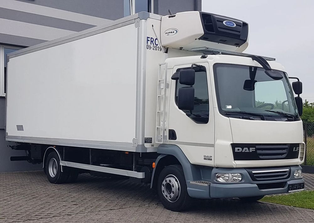 DAF LF 45.180 WINDA CHŁODNIA 15EP - Camión frigorífico: foto 1 DAF LF 45.180 WINDA CHŁODNIA 15EP - Camión frigorífico: foto 1