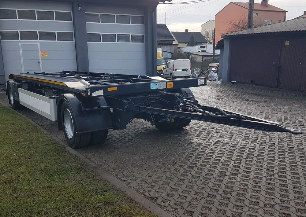 Wielton PS-2 PRZYCZEPA POD KONTENERY DO HAKOWCA 2 OSIE BLIŹNIAKI HUFFERMANN MEILLER ZASŁAW SKIBICKI - Remolque multilift/ Portacontenedores de cadenas: foto 1 Wielton PS-2 PRZYCZEPA POD KONTENERY DO HAKOWCA 2 OSIE BLIŹNIAKI HUFFERMANN MEILLER ZASŁAW SKIBICKI - Remolque multilift/ Portacontenedores de cadenas: foto 1