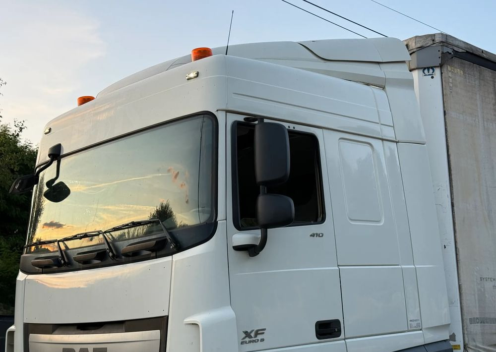 DAF * Zestaw * DAF 106 Euro 6 + Naczepa Krone * Bardzo Dobry Stan - Cabeza tractora, Semirremolque lona: foto 3 DAF * Zestaw * DAF 106 Euro 6 + Naczepa Krone * Bardzo Dobry Stan - Cabeza tractora, Semirremolque lona: foto 3