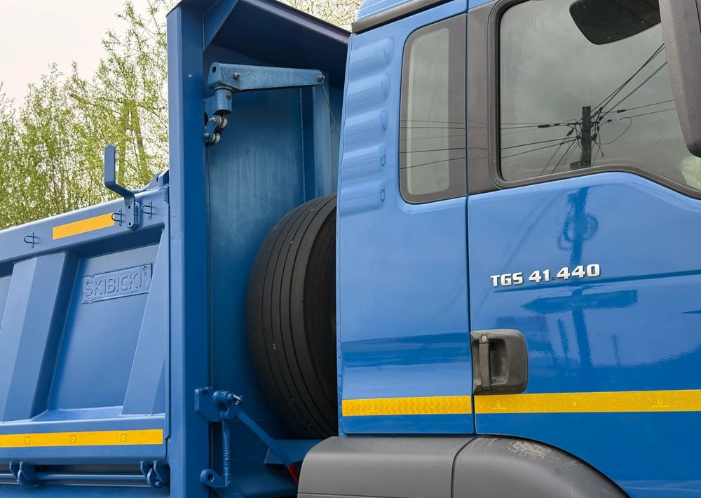 Camión volquete MAN * Kiper * Wywrotka * 35-440 *  MAN TGS *  8X8 * Bordmatic * Bardzo Dobry Stan: foto 6