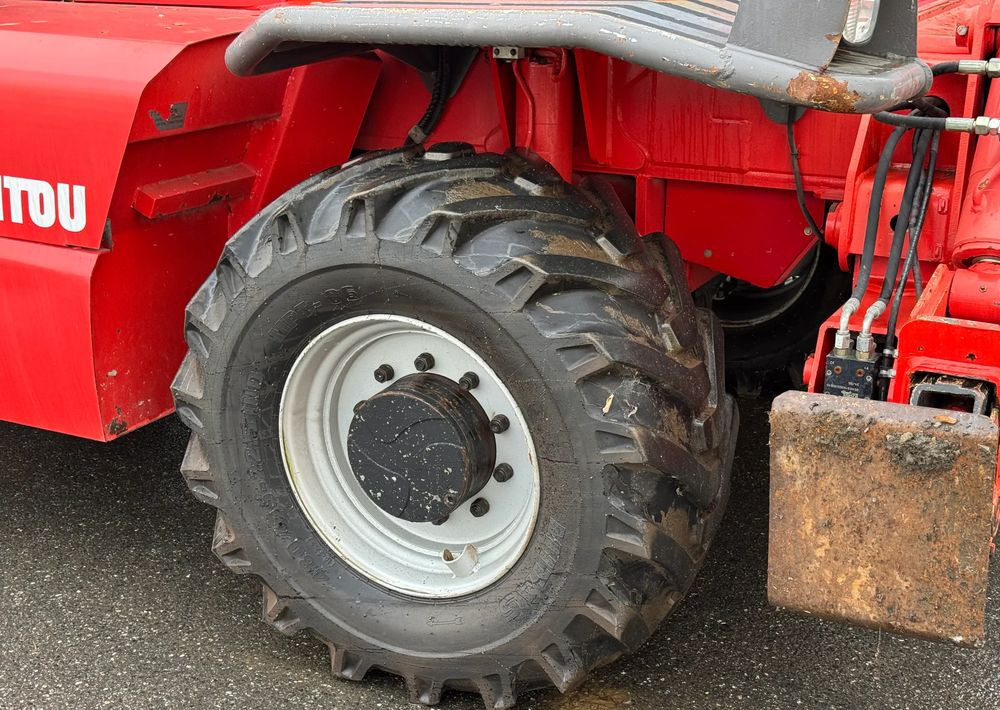 Manitou ŁADOWARKA TELESKOPOWA MANITOU MRT 2150 STAN IDEALNY - Manipulador telescópico: foto 5 Manitou ŁADOWARKA TELESKOPOWA MANITOU MRT 2150 STAN IDEALNY - Manipulador telescópico: foto 5