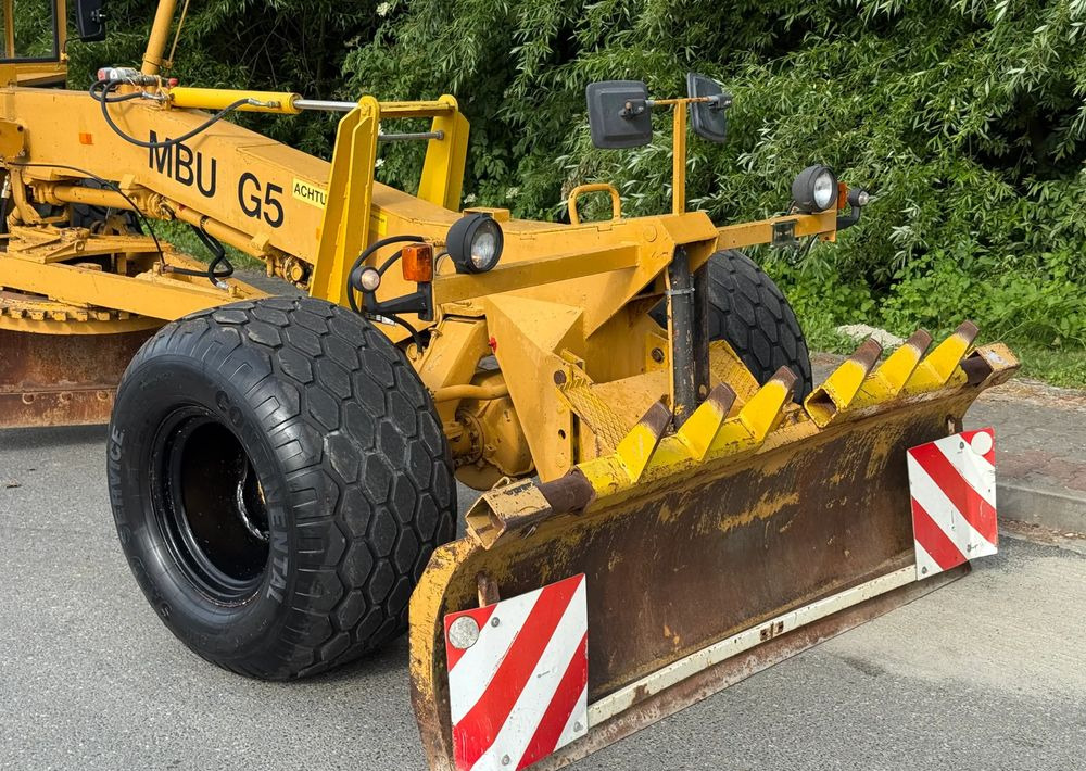 O&K * Równiarka * MBU G50 * Sprowadzona * 2 Osie * 4x4 * Maszyna Drogowa - Rodillo: foto 3 O&K * Równiarka * MBU G50 * Sprowadzona * 2 Osie * 4x4 * Maszyna Drogowa - Rodillo: foto 3