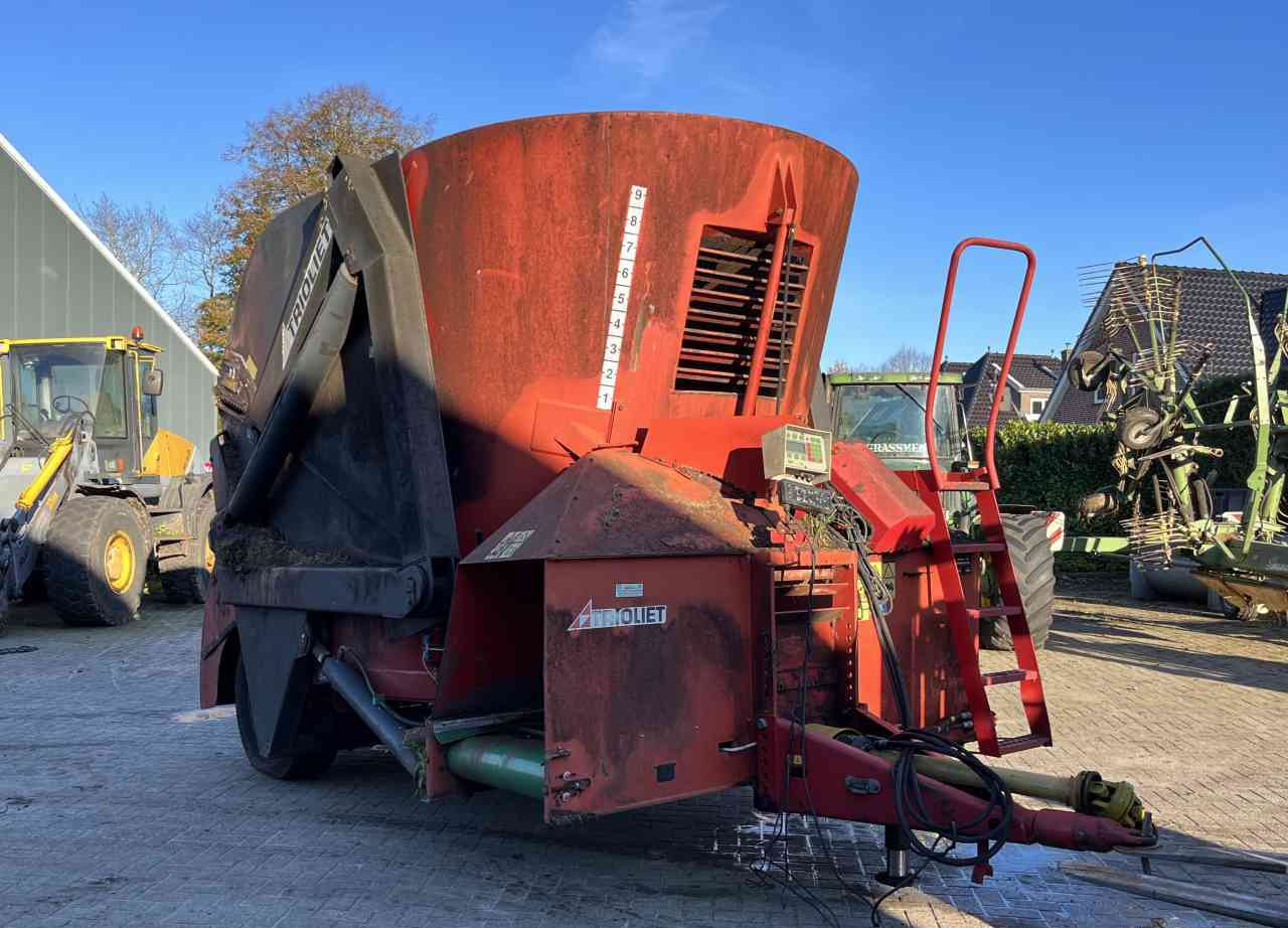Trioliet Triomix 1200 zelfladende voermengwagen voermachines - Desensiladora: foto 1 Trioliet Triomix 1200 zelfladende voermengwagen voermachines - Desensiladora: foto 1
