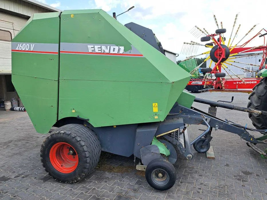 Fendt 2600 Vicon 1901 - Rotoempacadora: foto 2 Fendt 2600 Vicon 1901 - Rotoempacadora: foto 2