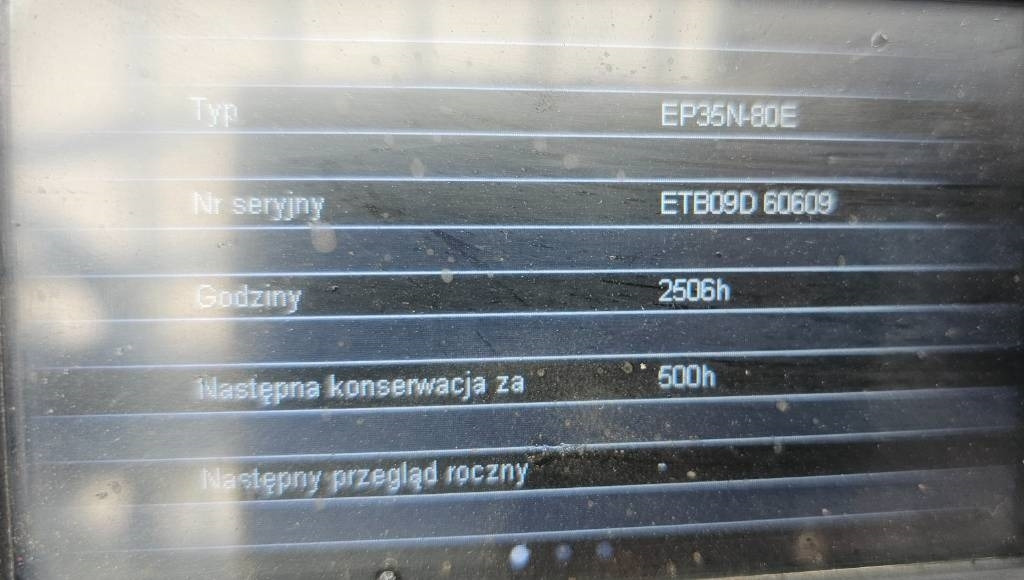 Carretilla elevadora eléctrica CAT EP 35N HIGH SPEC 5VALVES: foto 17 Carretilla elevadora eléctrica CAT EP 35N HIGH SPEC 5VALVES: foto 17