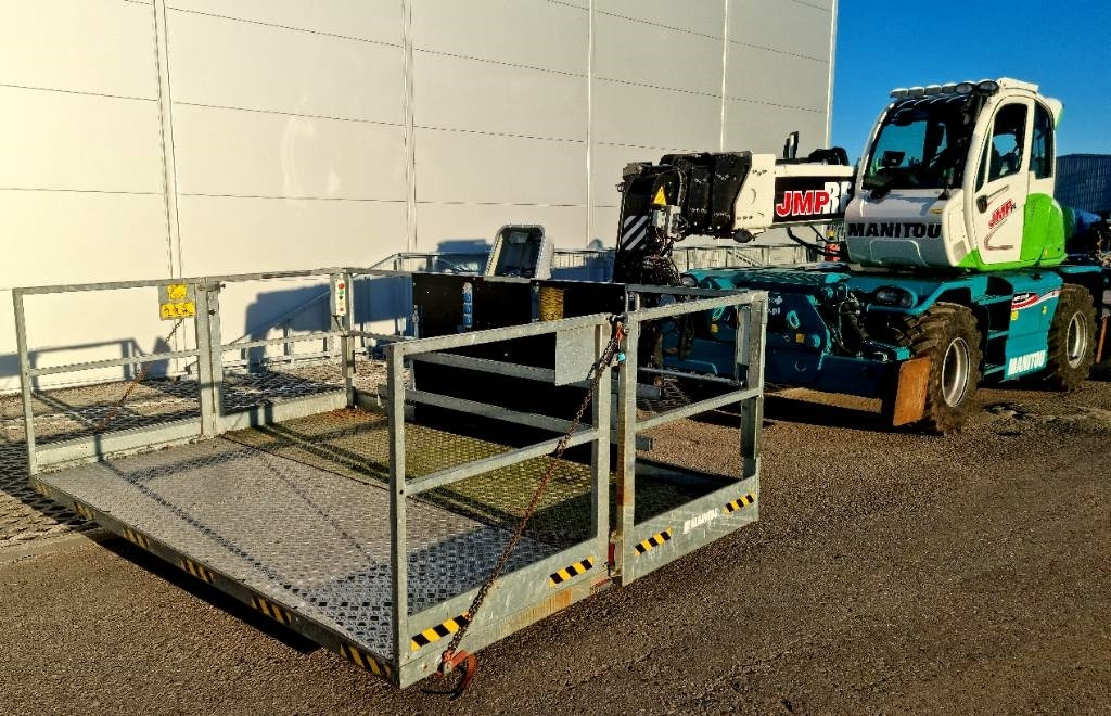 Manipulador telescópico Manitou MRT 2550 PRIVILEGE PLUS ASBEST: foto 18 Manipulador telescópico Manitou MRT 2550 PRIVILEGE PLUS ASBEST: foto 18