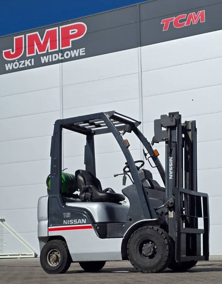 Leasing de Nissan L01A15  Nissan L01A15: foto 7