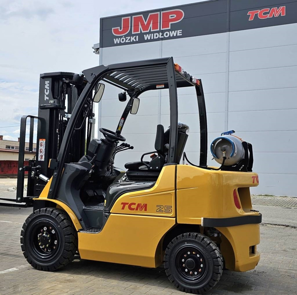 TCM FGE25-E2 UNUSED TRIPLEX4300mm  - Carretilla elevadora de gas: foto 2 TCM FGE25-E2 UNUSED TRIPLEX4300mm  - Carretilla elevadora de gas: foto 2