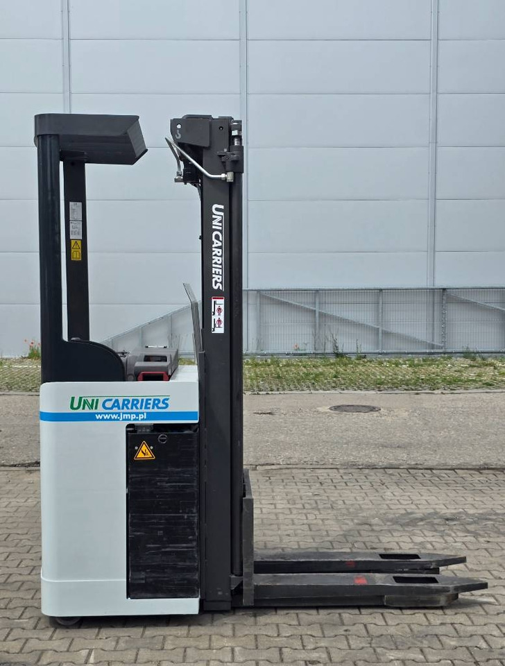 UniCarriers ASN 160 STFV 3600mm - Retráctil: foto 2 UniCarriers ASN 160 STFV 3600mm - Retráctil: foto 2