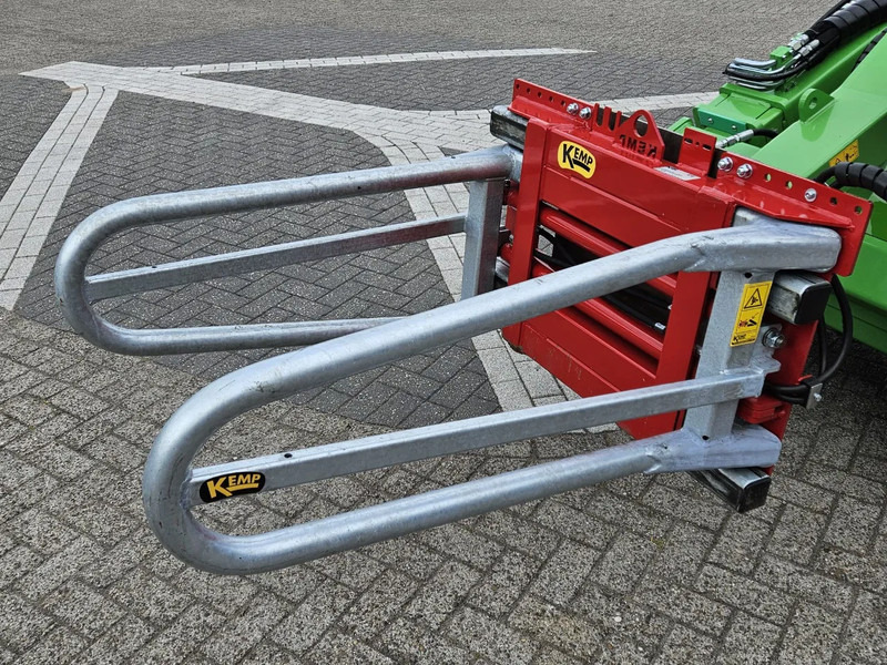 Minicargadora de cadenas Avant Mini-shovel 735i Rental met Kemp balenklem: foto 19