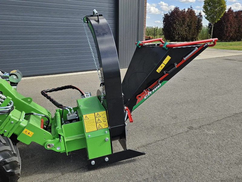 Avant CH100 Houtversnipperaar - Implemento para Maquinaria agrícola: foto 3 Avant CH100 Houtversnipperaar - Implemento para Maquinaria agrícola: foto 3